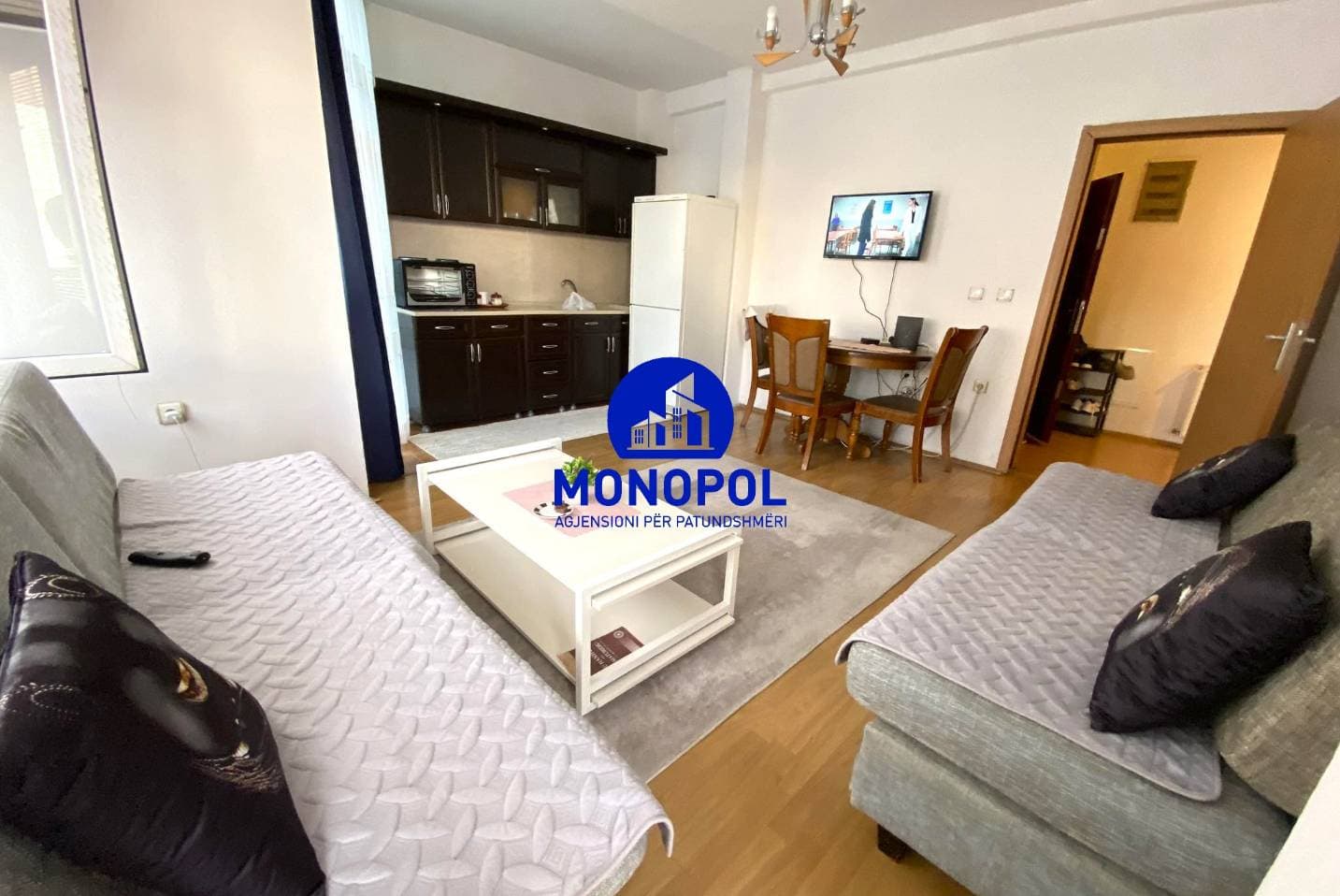 Property #28049 thumbnail 2