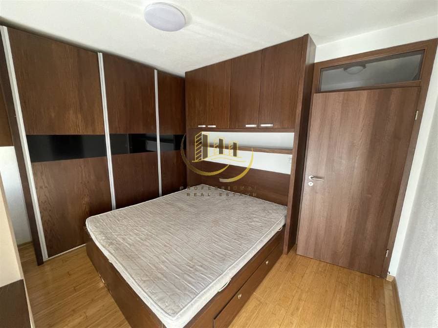 Prona #31222 miniaturë 7