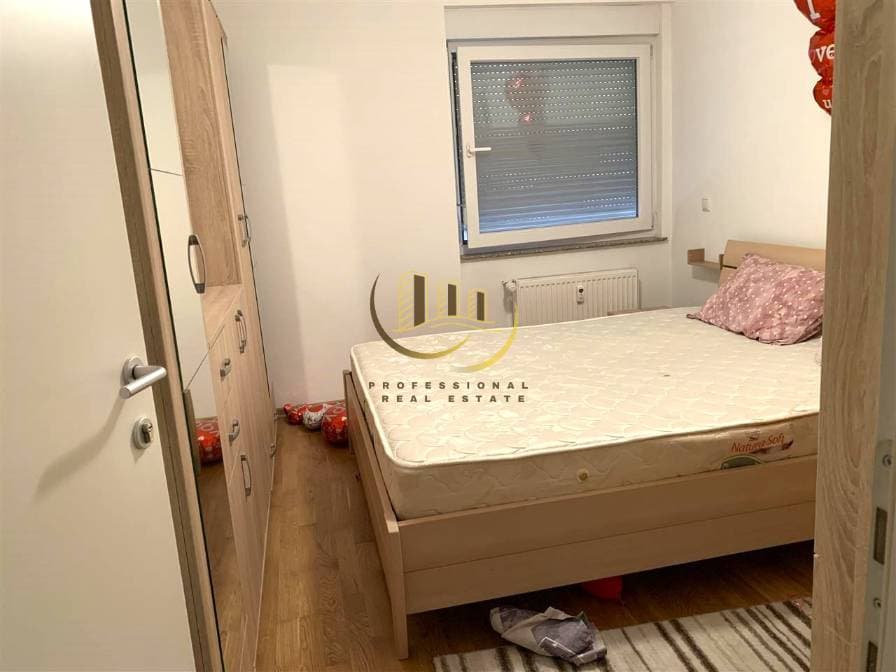 Prona #34052 miniaturë 6
