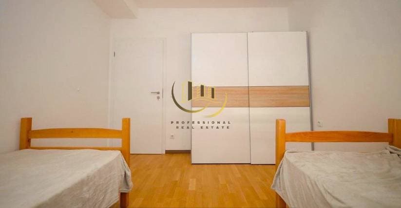 Property #38422 thumbnail 1