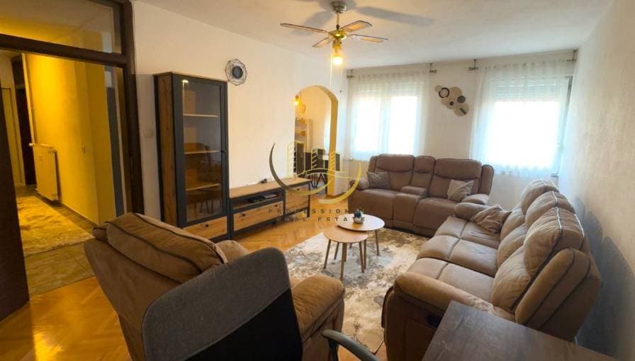 Property #45642 thumbnail 2