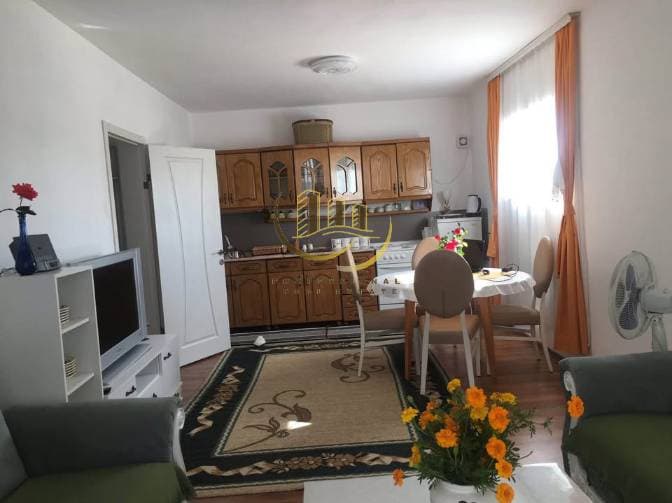 Property #42254 thumbnail 1