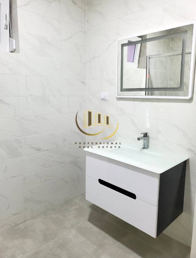 Prona #28130 miniaturë 3