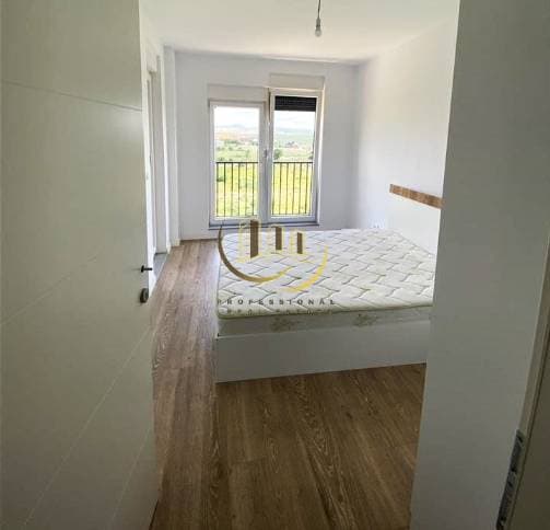 Property #38711 thumbnail 1