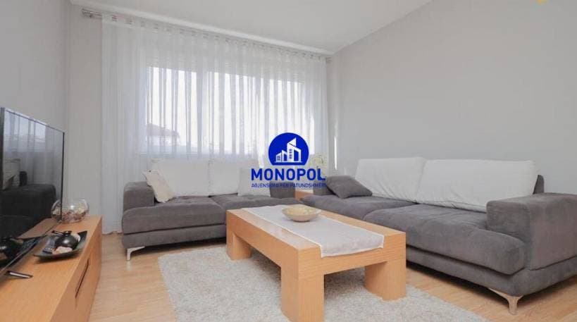 Prona #23059 miniaturë 2