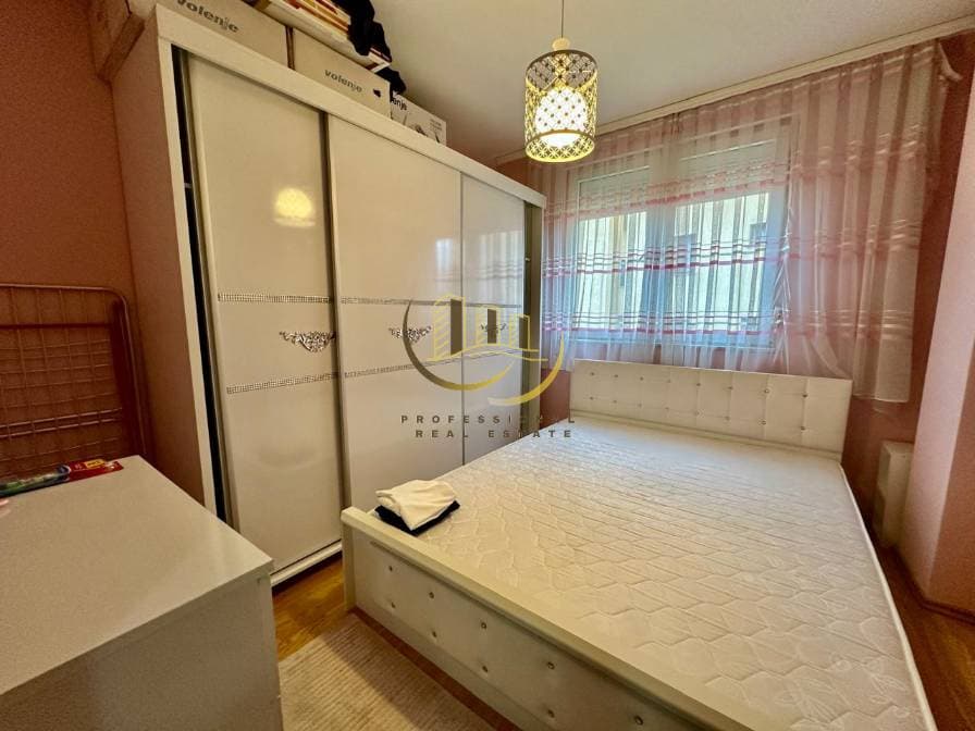 Prona #42150 miniaturë 2