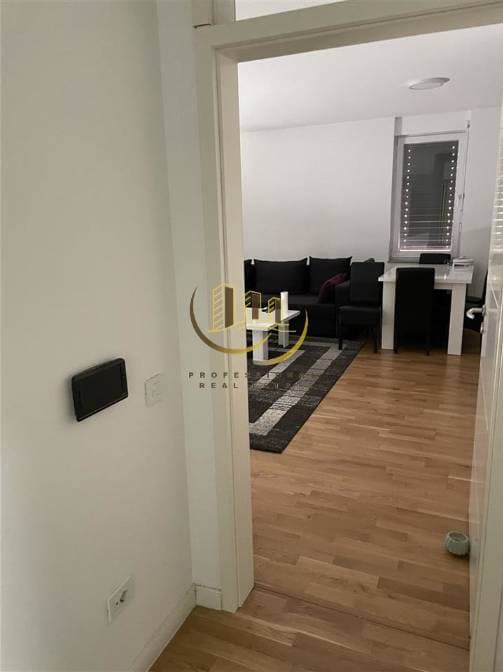 Property #40137 thumbnail 1
