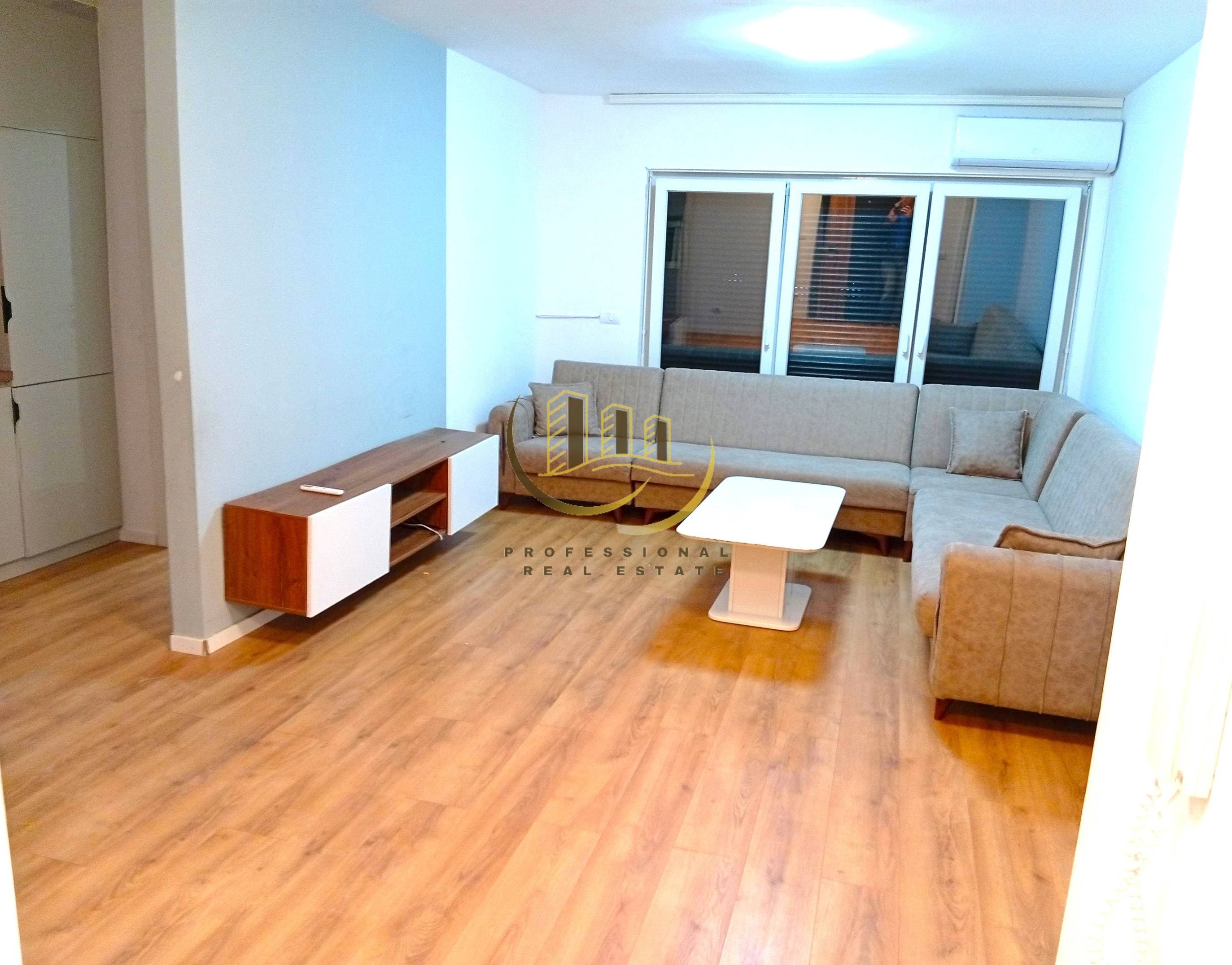 Banesë 70m² me QIRA në lagjja e spitalit