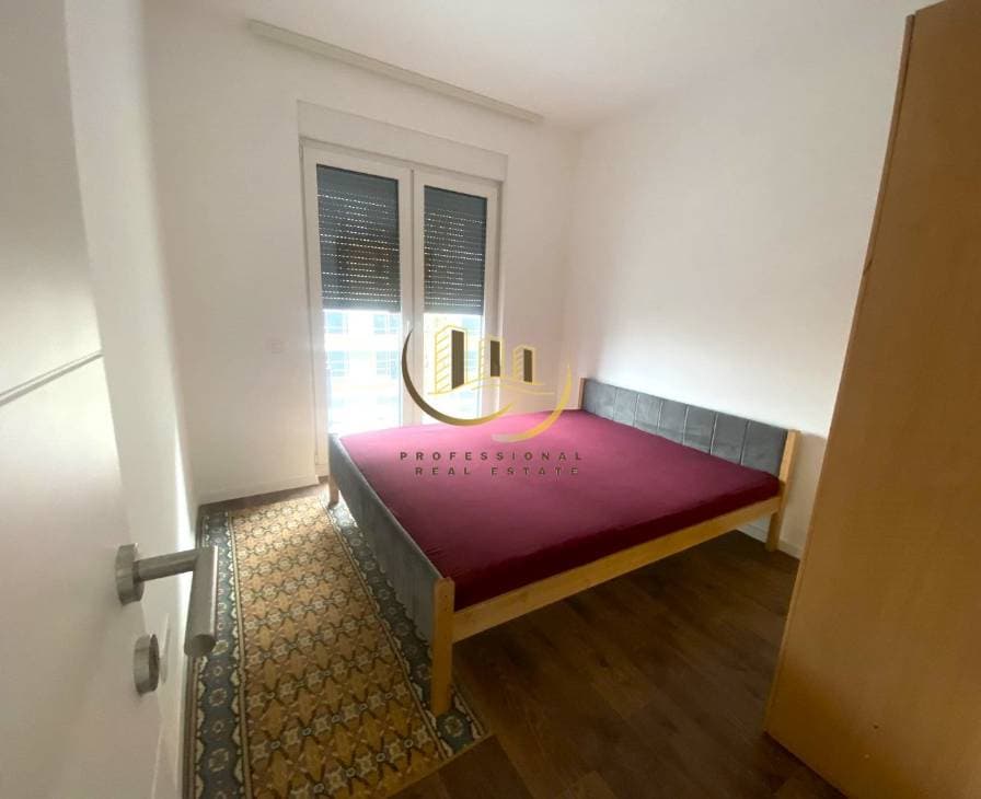 Prona #45070 miniaturë 2