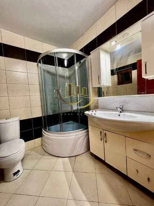 Property #40003 thumbnail 3
