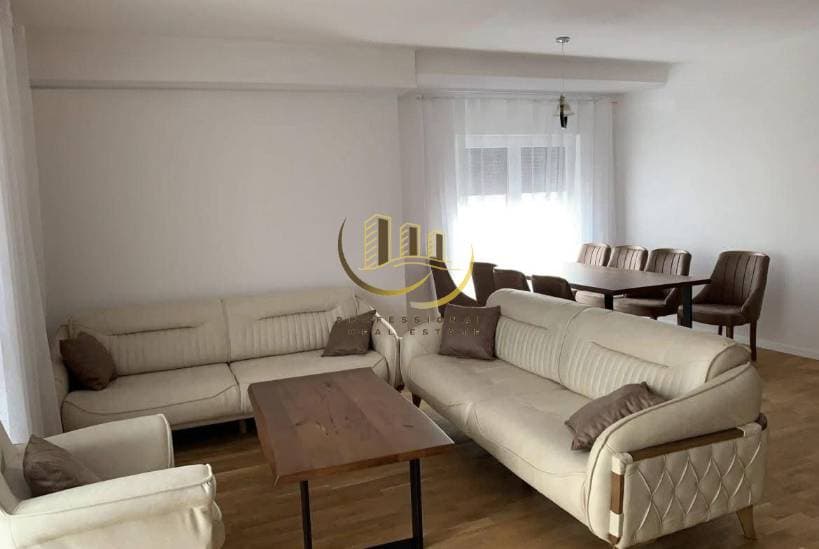 Property #50017 thumbnail 5
