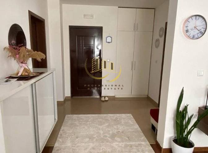 Prona #41527 miniaturë 4