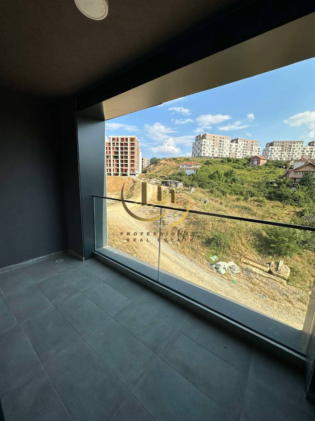 Property #28750 thumbnail 2