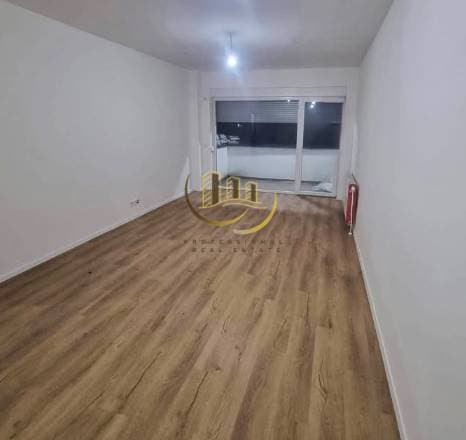 Property #49955 thumbnail 2