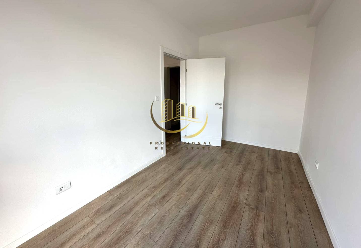 Property #32926 thumbnail 1