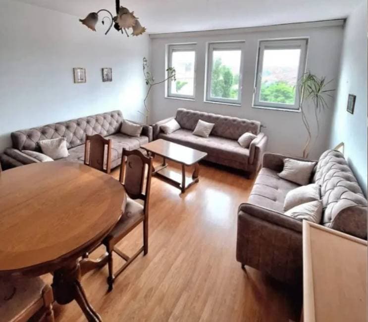 Property #45634 thumbnail 1