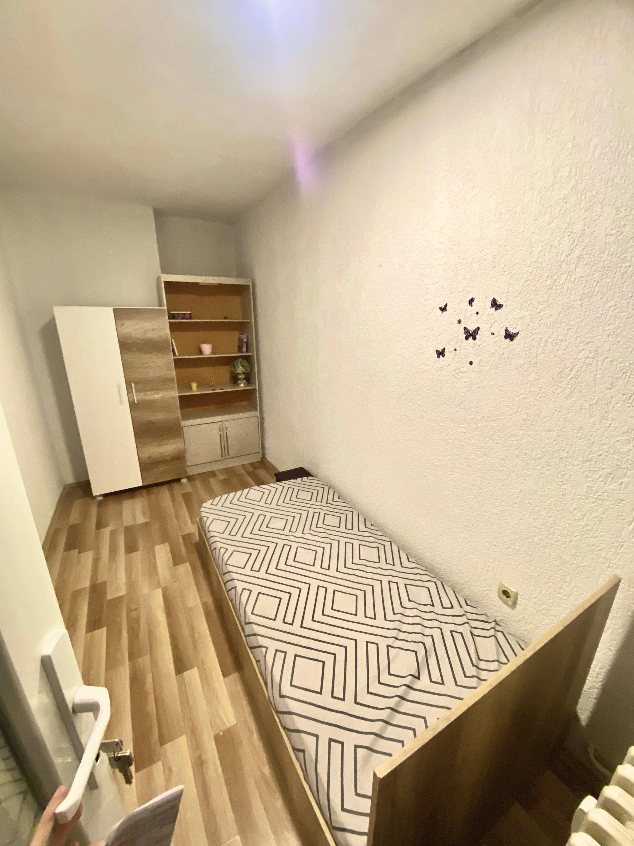 apartment 120m² for RENT in qendra thumbnail 1