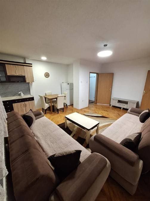 Property #43793 thumbnail 1