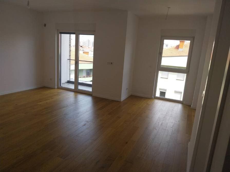 Property #41999 thumbnail 3