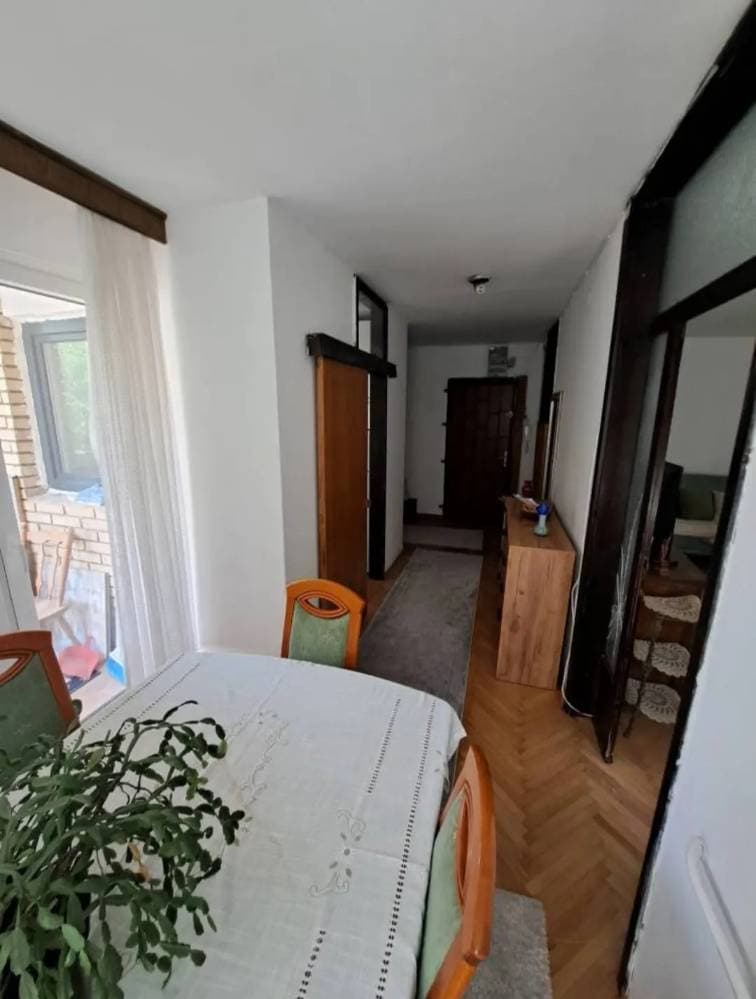 Property #43560 thumbnail 1