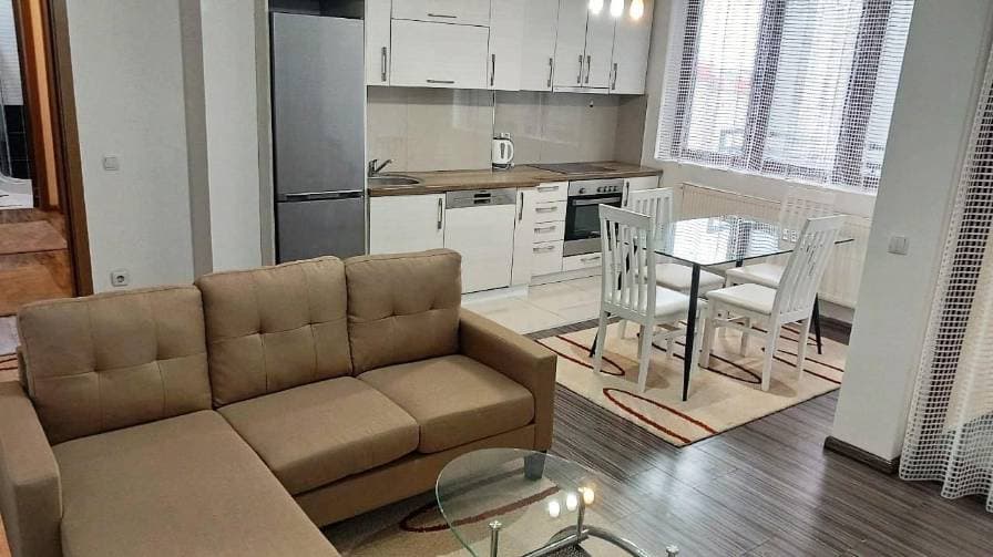Banesë 68m² me QIRA në lakrishtë