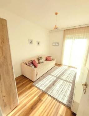 Property #28113 thumbnail 1