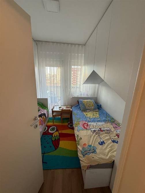 Prona #41511 miniaturë 4