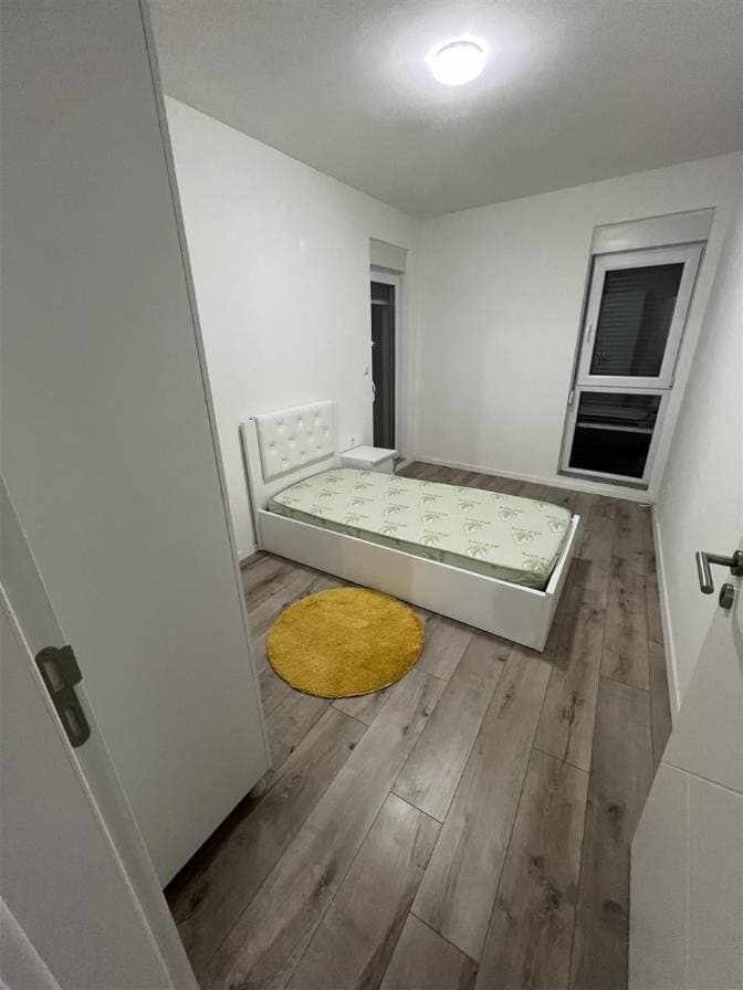 Prona #45867 miniaturë 1