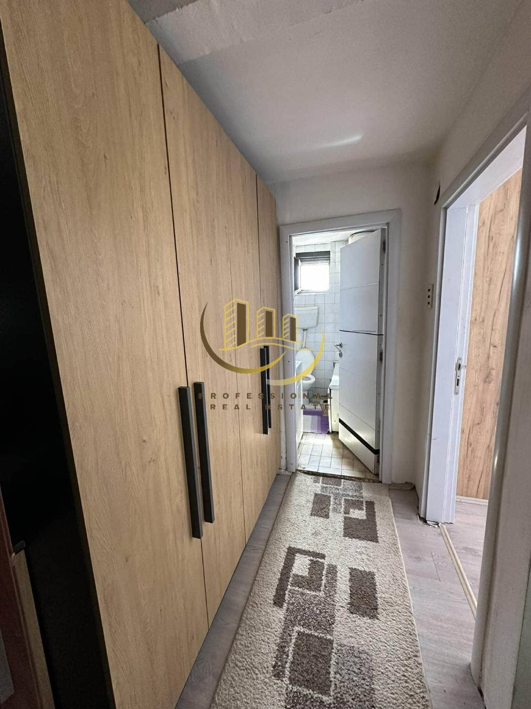 Prona #39524 miniaturë 2