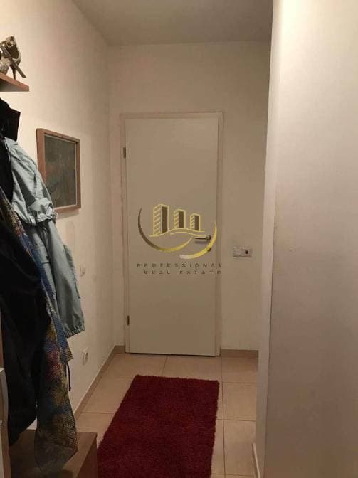 Property #42037 thumbnail 1
