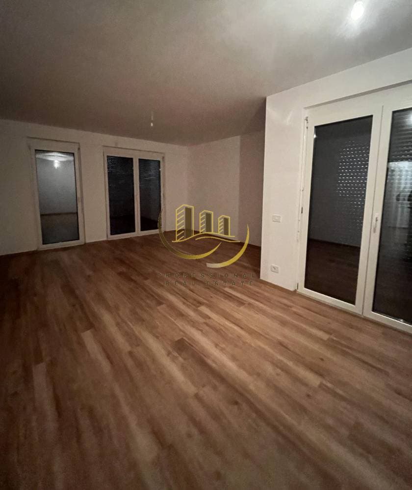 Property #37003 thumbnail 2