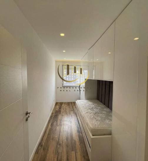 Property #45552 thumbnail 1