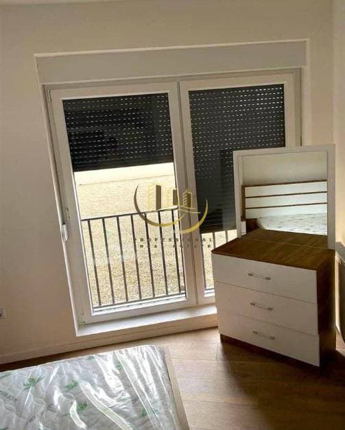 Prona #47300 miniaturë 9