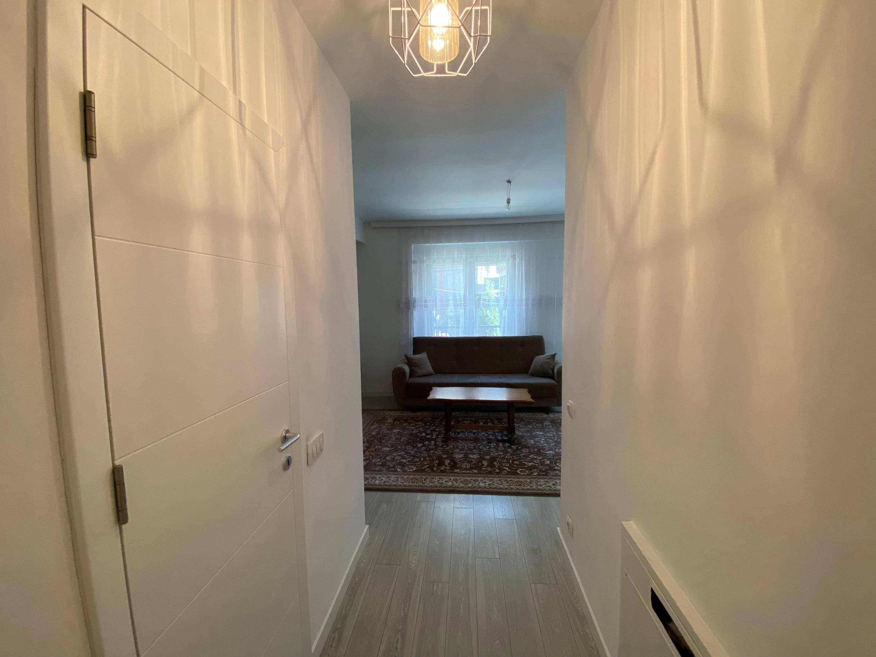 Banesë 35m² me QIRA në mahalla e muhaxherëve miniaturë 1