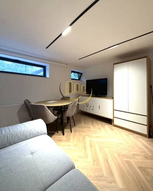 Property #48048 thumbnail 3