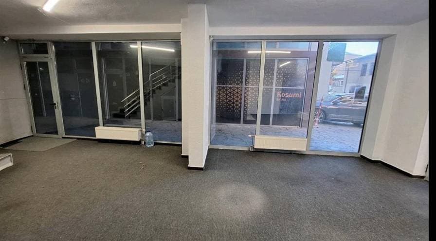 commercial unit 118m² for RENT in vëllusha thumbnail 8