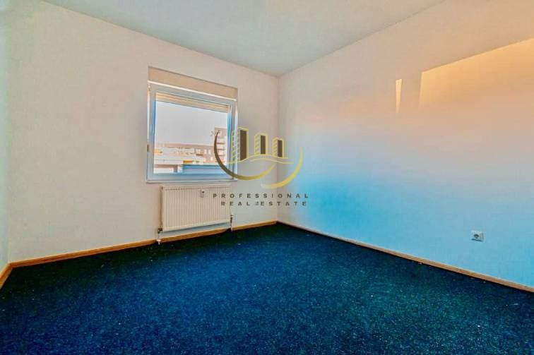 Property #33592 thumbnail 2