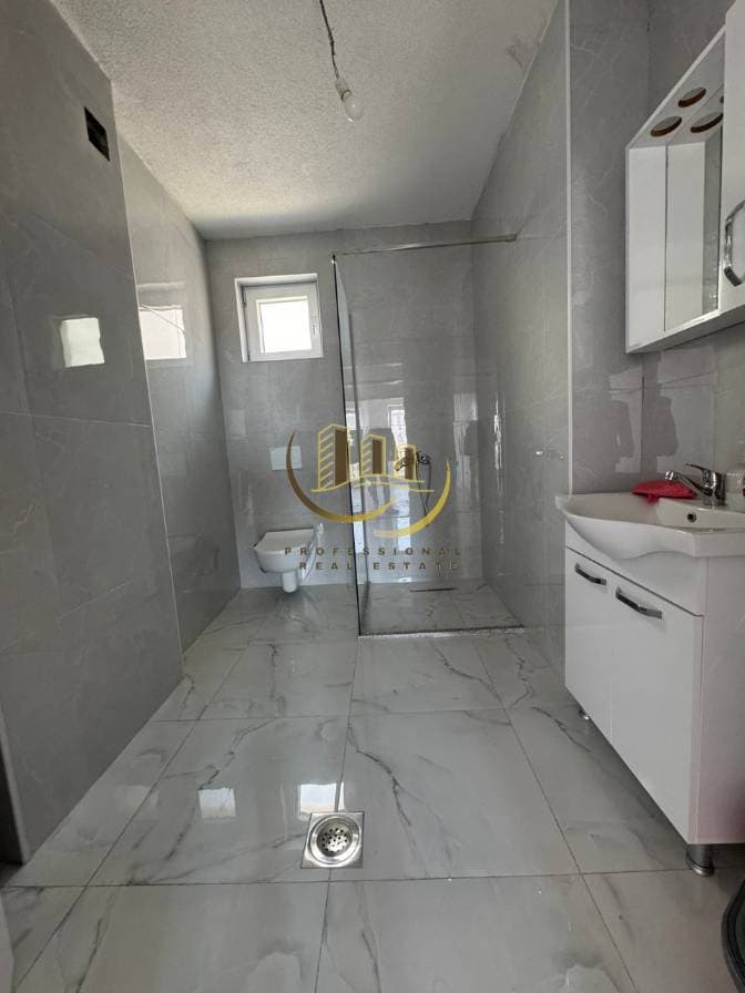 Property #45978 thumbnail 2