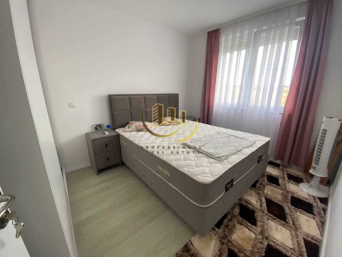 Prona #38027 miniaturë 4