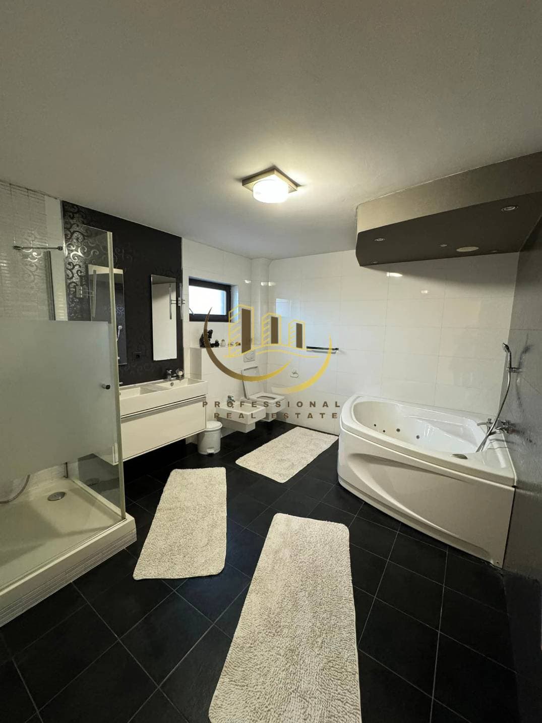 Property #27448 thumbnail 3