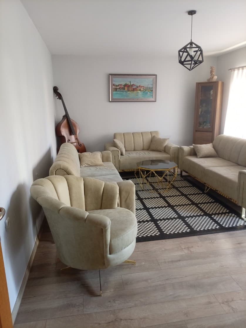 house 2 rooms for RENT in bair