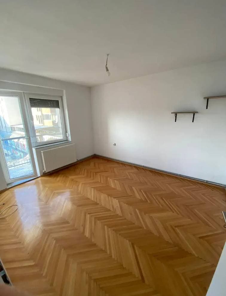 Prona #20520 miniaturë 3
