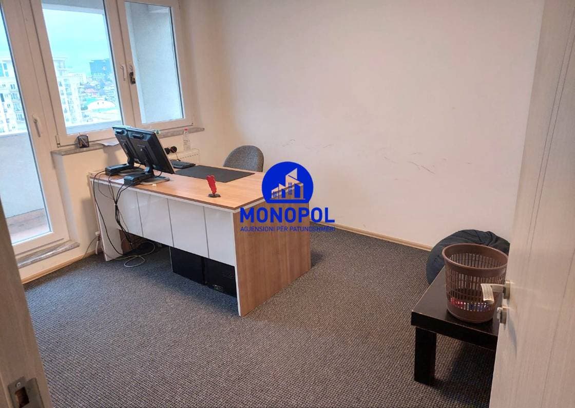 Banesë 130m² me QIRA në tophane miniaturë 11