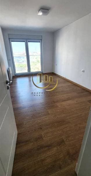 Prona #49900 miniaturë 7